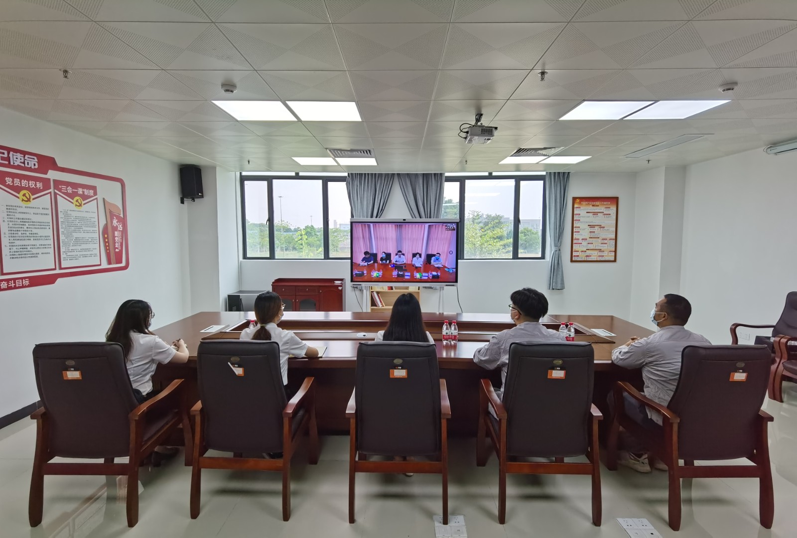 图注:6个会场实况图6.jpg 图注:6个会场实况图6.jpg