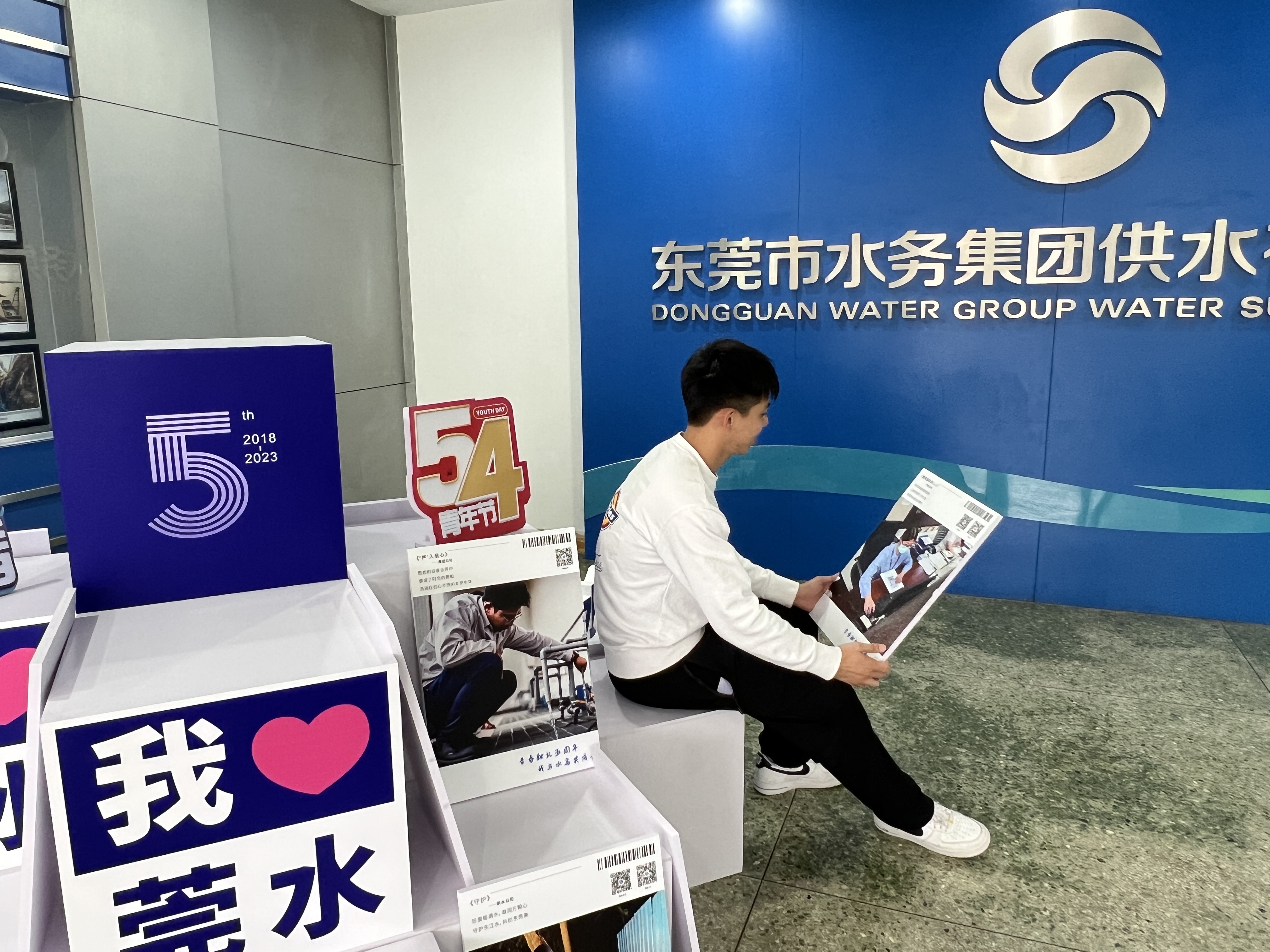 cf72ed7f3d496975fdcce05be583bf1.jpg cf72ed7f3d496975fdcce05be583bf1.jpg