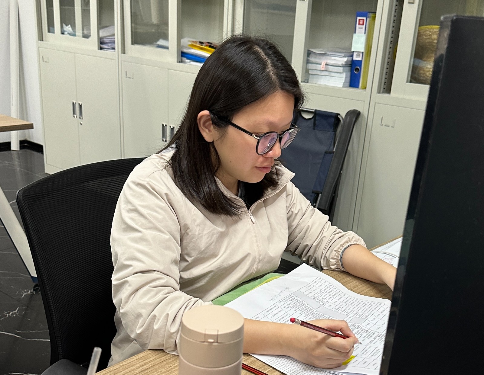 a9342eaf92e910321b14287112d26fb.jpg a9342eaf92e910321b14287112d26fb.jpg