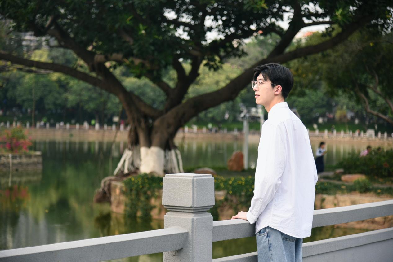 李家耀2.jpg 李家耀2.jpg