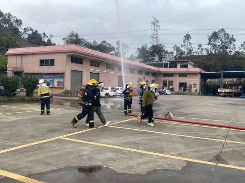 消防应急演练 (5).jpg