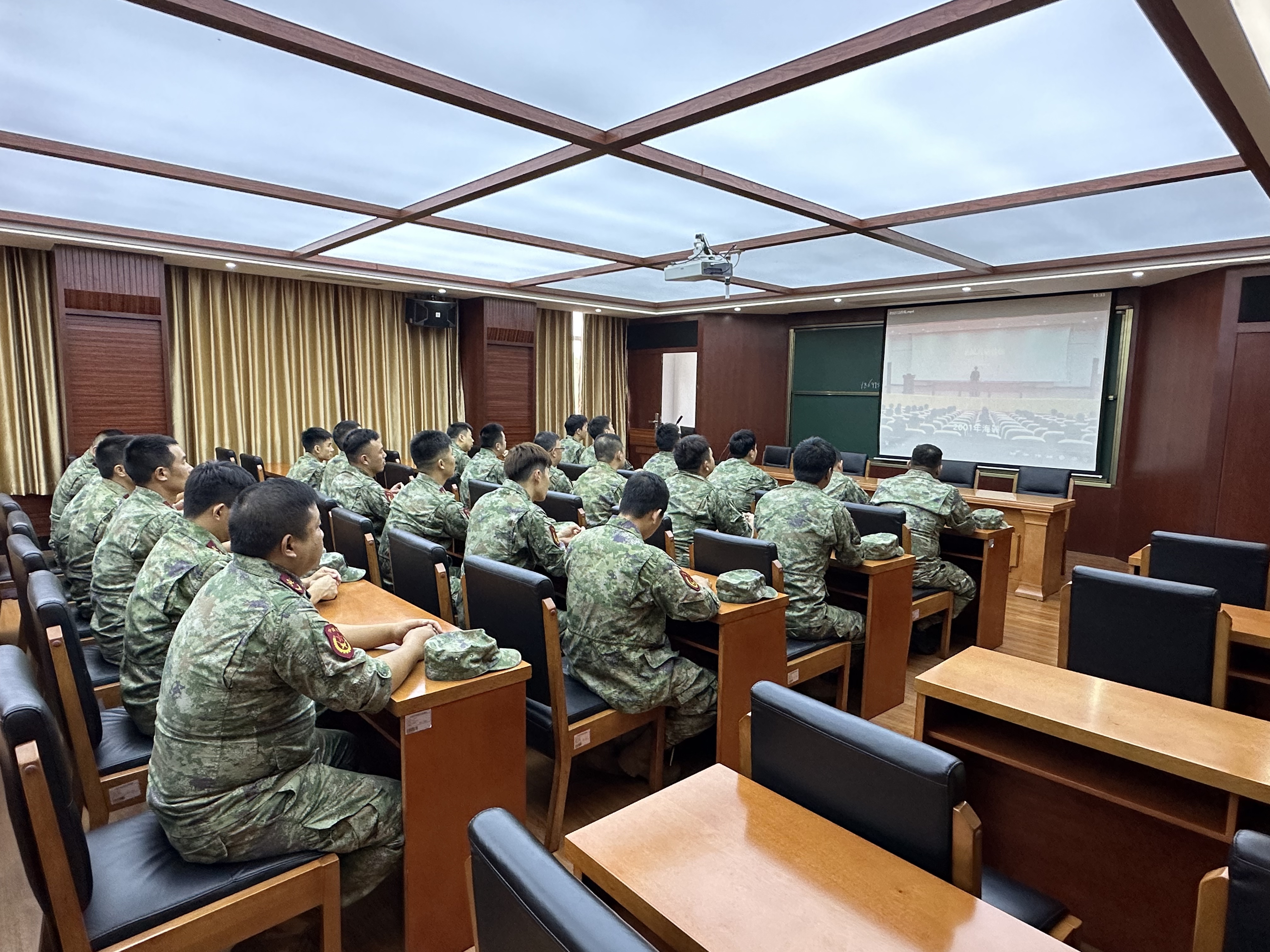 97284875618c707c320f3a374386bd18_.jpg 97284875618c707c320f3a374386bd18_.jpg