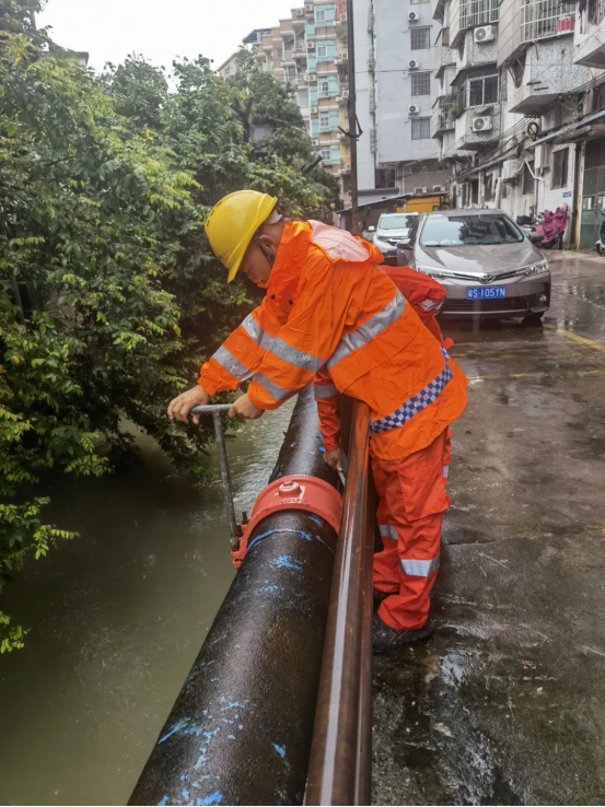 闻1878.png 闻1878.png